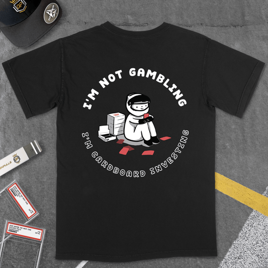 T-Shirt Black / S [GOLDENPULLS] I'M CARDBOARD INVESTING T-SHIRT